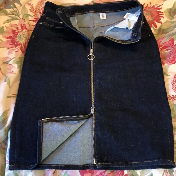 &DENIM size 8 Dark Blue Stretchy Denim Skirt $69 NEW - Picture 8 of 16